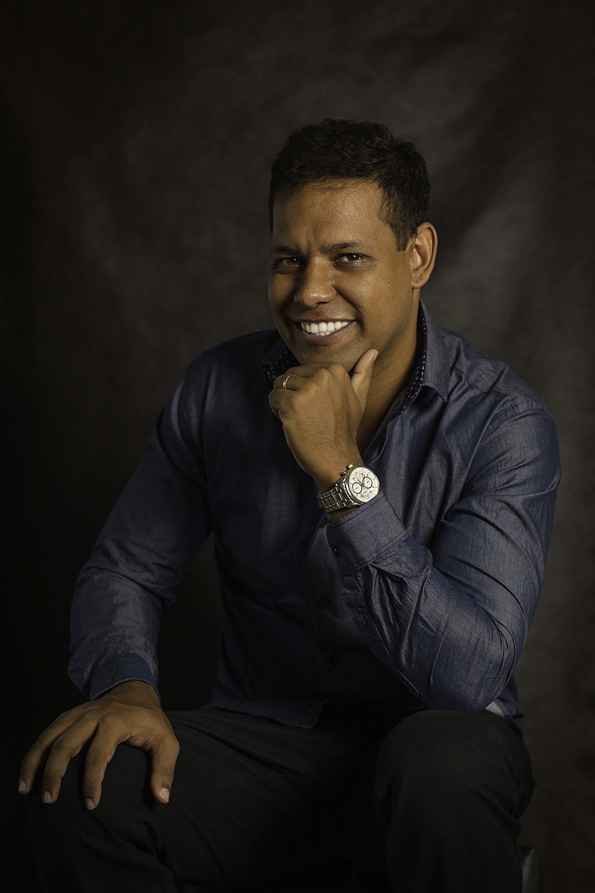 Someone famous in Source Title assets/images/profissionais/imagem3.jpg